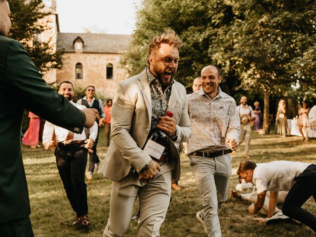 Le mariage de Thibault et Gaëlle à Rodelle, Aveyron 42