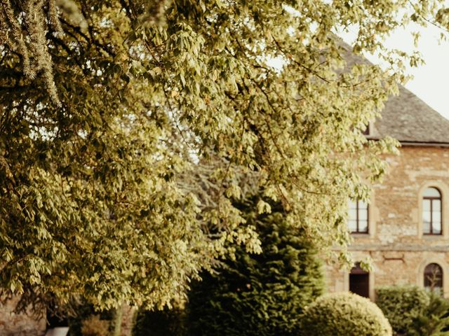 Le mariage de Thibault et Gaëlle à Rodelle, Aveyron 44