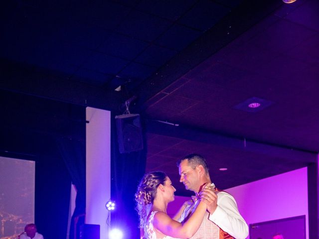 Le mariage de Aurélien et Honorine à Buc, Territoire de Belfort 24