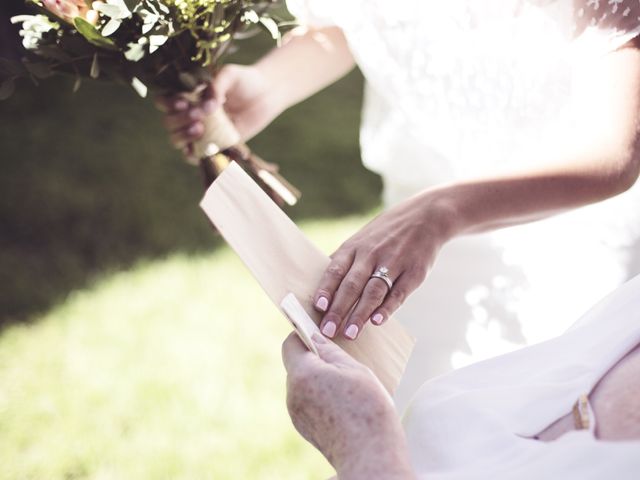 Le mariage de Edward et Emilie à Besançon, Doubs 26