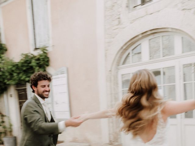 Le mariage de Adrien et Julie à Grignan, Drôme 52