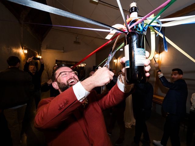 Le mariage de Geoffroy et Emelyne à Bourg-de-Thizy, Rhône 17