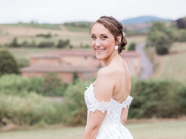 Le mariage de Camille et Adeline à Saint-Laurent-d&apos;Oingt, Rhône 20