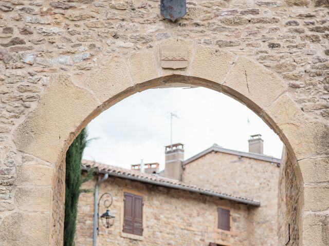 Le mariage de Camille et Adeline à Saint-Laurent-d&apos;Oingt, Rhône 23