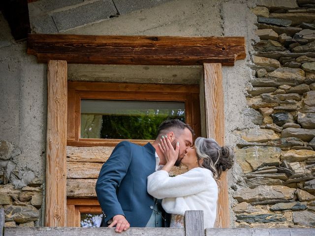 Le mariage de Jeremy et Sophie à Le Pontet, Savoie 3