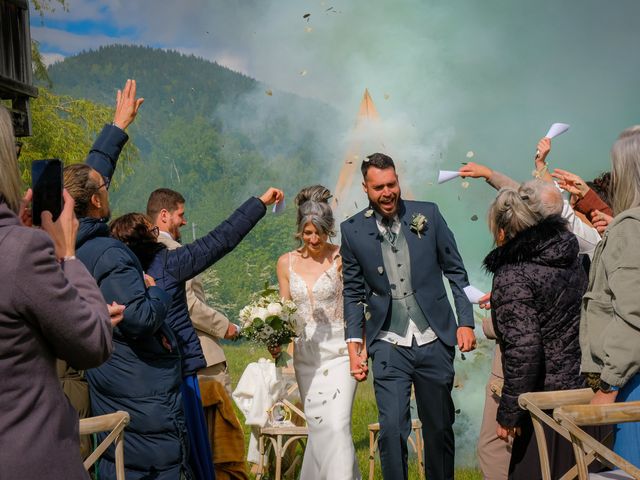 Le mariage de Jeremy et Sophie à Le Pontet, Savoie 16