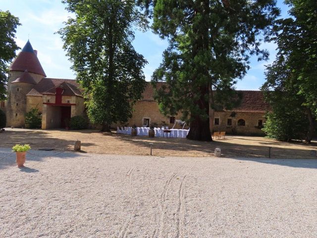 Le mariage de Jérôme et Florine à Bouesse, Indre 4