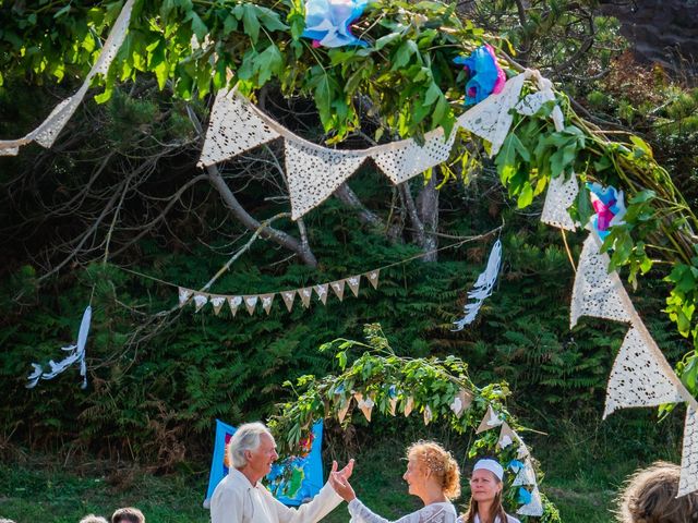 Le mariage de Robin et Nathalie à Erquy, Côtes d&apos;Armor 5