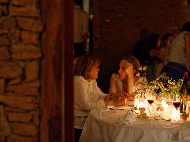 Le mariage de Mickaël et Caroline à Villefranche-sur-Saône, Rhône 14