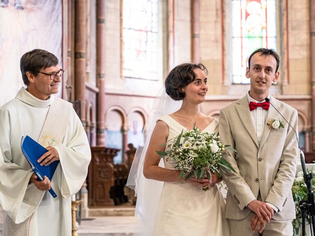 Le mariage de Baptiste et Fanny à Mareuil-sur-Ay, Marne 10