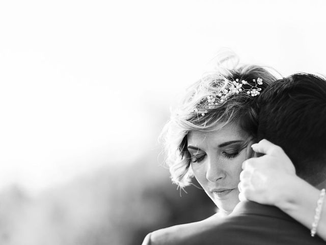 Le mariage de Tony et Lisa à Pont-sur-Yonne, Yonne 16