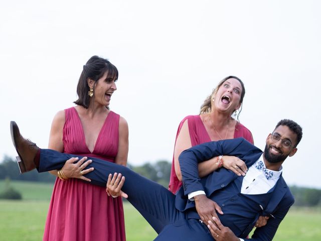 Le mariage de Karine et Corentin à Chevroz, Doubs 8