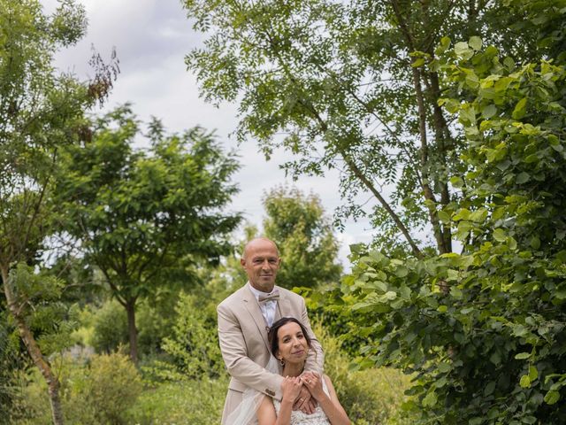 Le mariage de Aline et Claude à Vouneuil-sous-Biard, Vienne 41