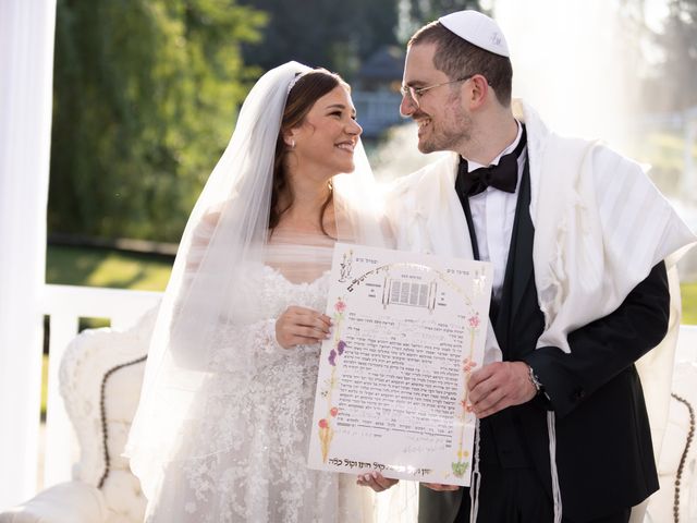 Le mariage de Isaac et Magali à Paris, Paris 23