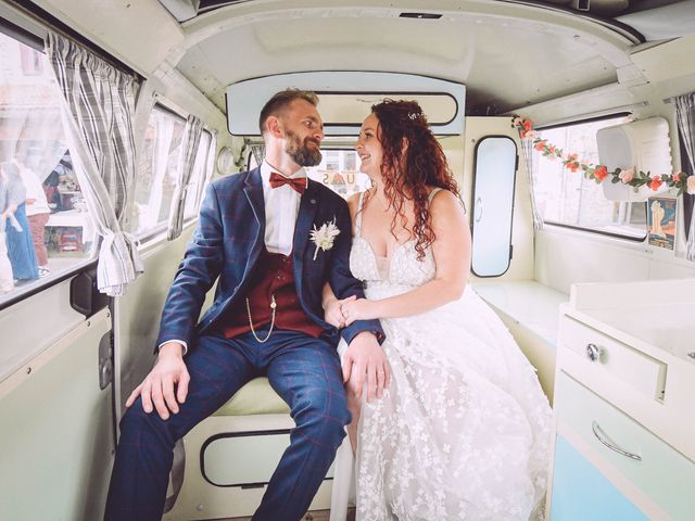 Le mariage de Xavier et Valentine à Raville, Moselle 184