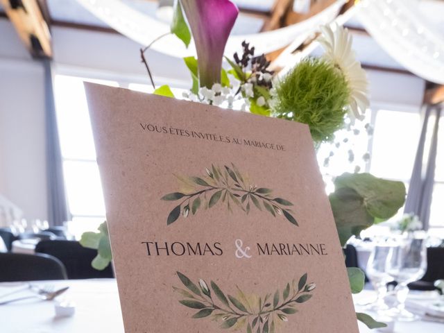 Le mariage de Thomas et Marianne à Vesc, Drôme 10