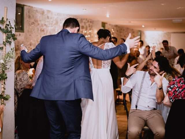 Le mariage de Lionel et Laura à Villeneuve-Loubet, Alpes-Maritimes 69