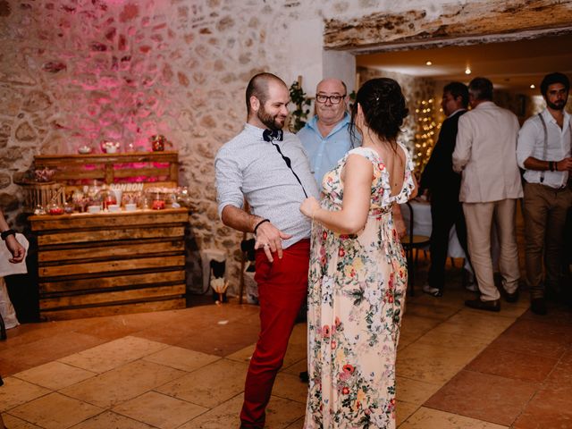 Le mariage de Lionel et Laura à Villeneuve-Loubet, Alpes-Maritimes 77