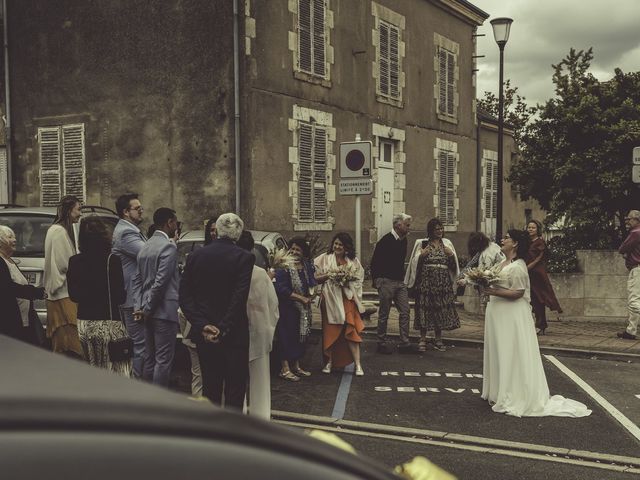 Le mariage de Xavier et Natalia à Fleury-les-Aubrais, Loiret 3
