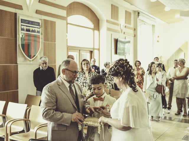 Le mariage de Xavier et Natalia à Fleury-les-Aubrais, Loiret 6