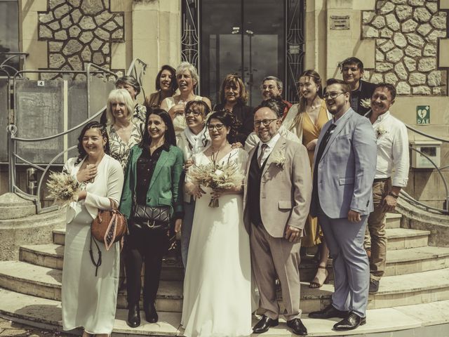 Le mariage de Xavier et Natalia à Fleury-les-Aubrais, Loiret 16