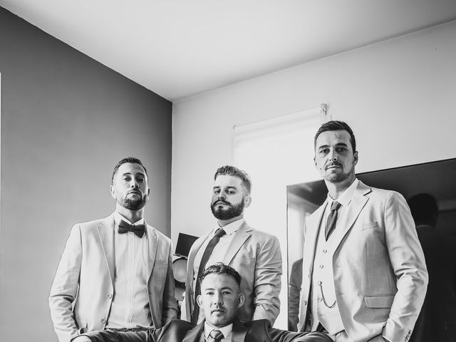 Le mariage de KEVIN et MELANIE à La Suze-sur-Sarthe, Sarthe 10