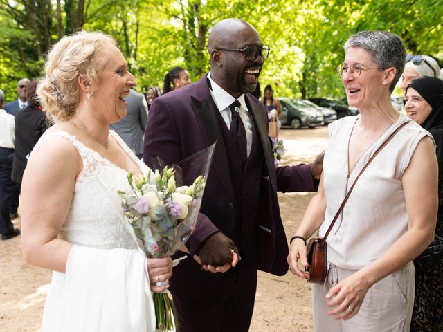 Le mariage de Olivier et Céline à Sathonay-Camp, Rhône 7