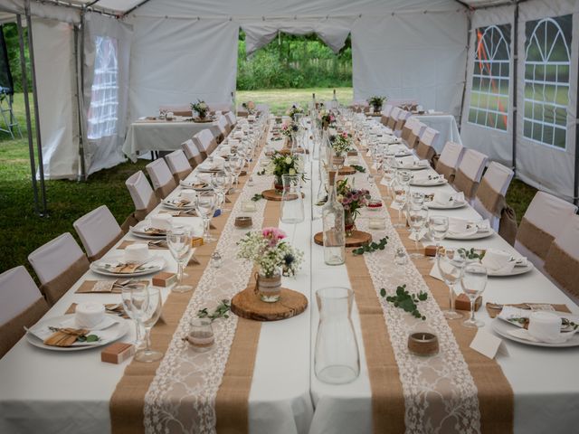 Le mariage de Nicolas et Marion à Arveyres, Gironde 14