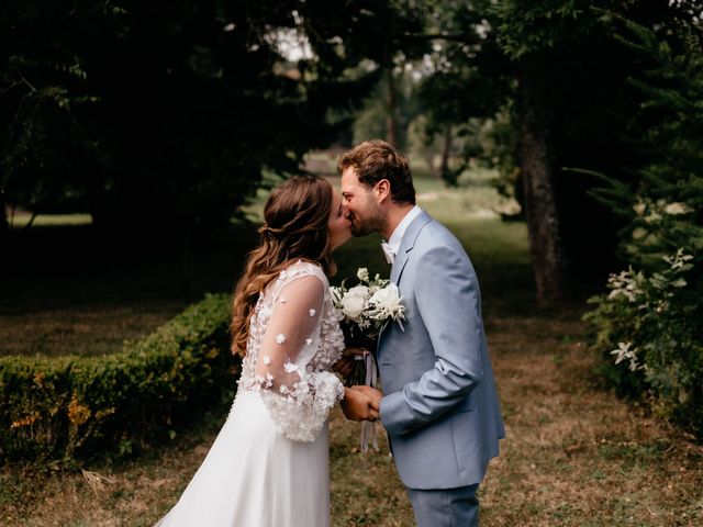 Le mariage de Etienne et Clara à Villers-Bocage, Calvados 60