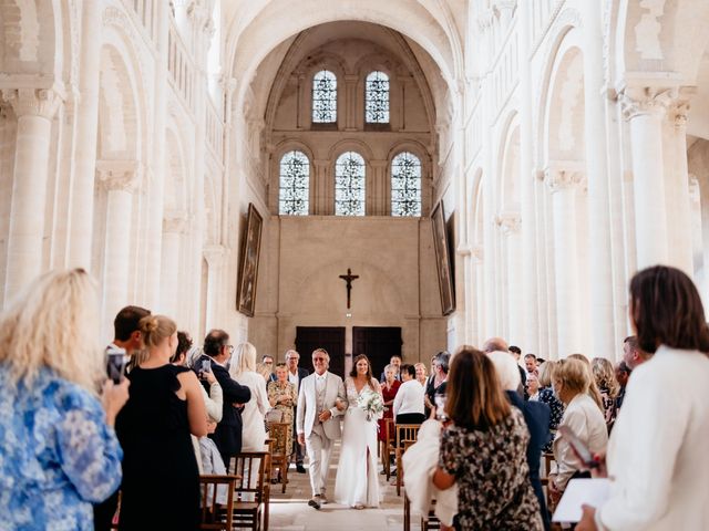 Le mariage de Etienne et Clara à Villers-Bocage, Calvados 80