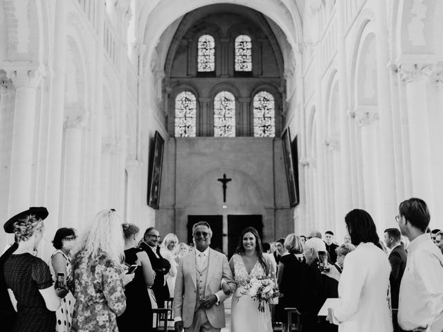 Le mariage de Etienne et Clara à Villers-Bocage, Calvados 82