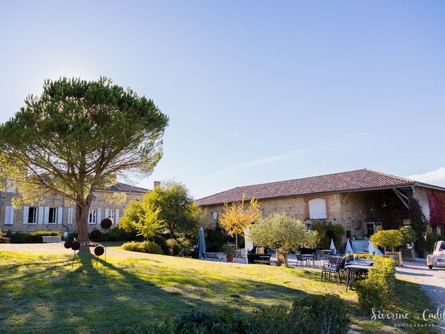 Le mariage de Gregory et Charlotte à Puycelci, Tarn 8