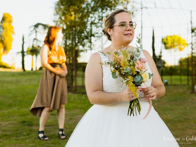 Le mariage de Gregory et Charlotte à Puycelci, Tarn 24