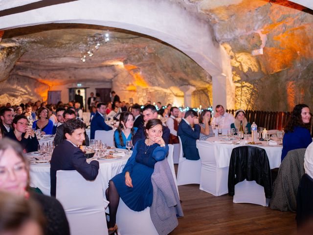 Le mariage de Marie-Hermine et Thibault à Saumur, Maine et Loire 11