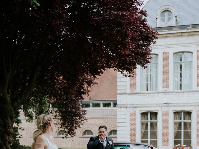 Le mariage de Cyriaque et Coralie à Gosnay, Pas-de-Calais 4