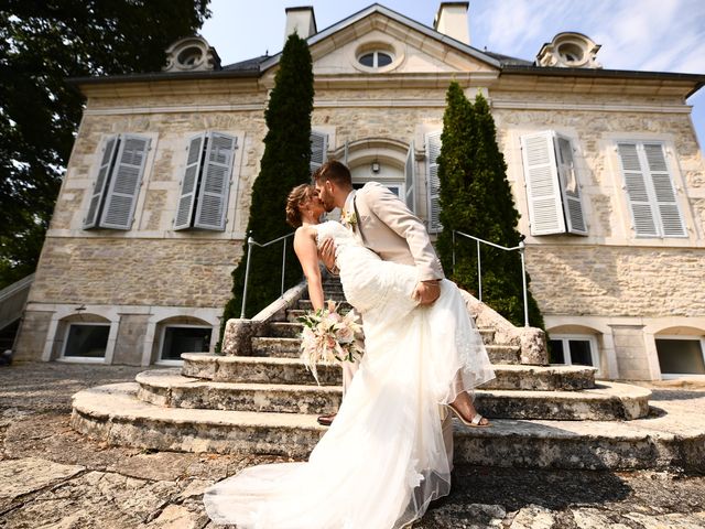 Le mariage de Gillien et Maëva à Pont-de-Pany, Côte d&apos;Or 3