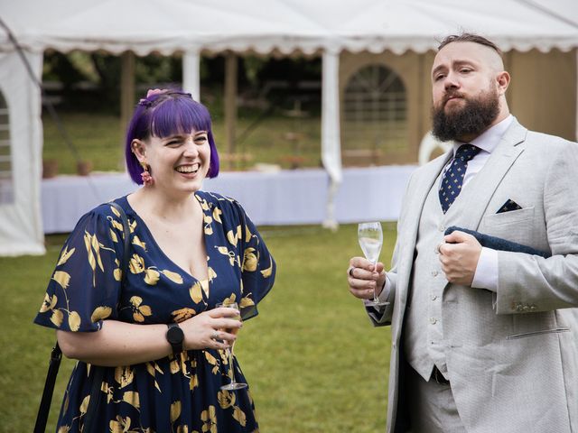 Le mariage de Antoine et Claudia à Peyrins, Drôme 13