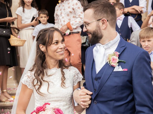Le mariage de Antoine et Claudia à Peyrins, Drôme 33