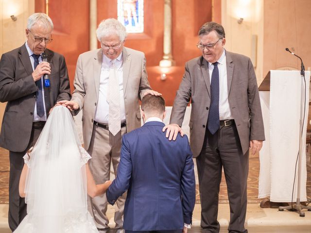 Le mariage de Antoine et Claudia à Peyrins, Drôme 40