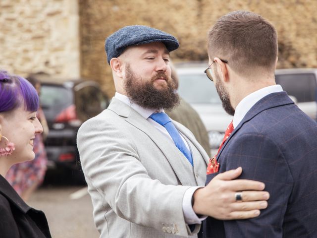Le mariage de Antoine et Claudia à Peyrins, Drôme 80