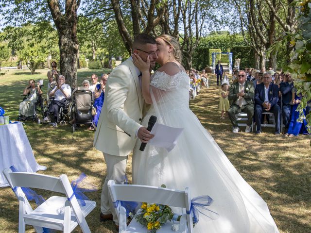 Le mariage de Etienne et Pauline à Lisieux, Calvados 33