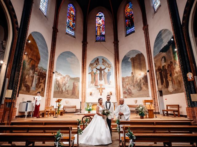 Le mariage de Benjamin et Laura à Toulouse, Haute-Garonne 33