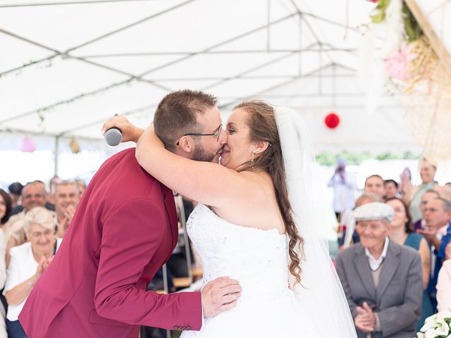 Le mariage de Damien et Emeline à Bréhémont, Indre-et-Loire 38