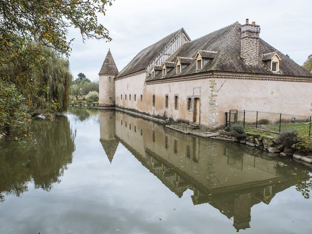 Le mariage de Adrien et Marie à Charny-Orée-de-Puisaye, Yonne 6