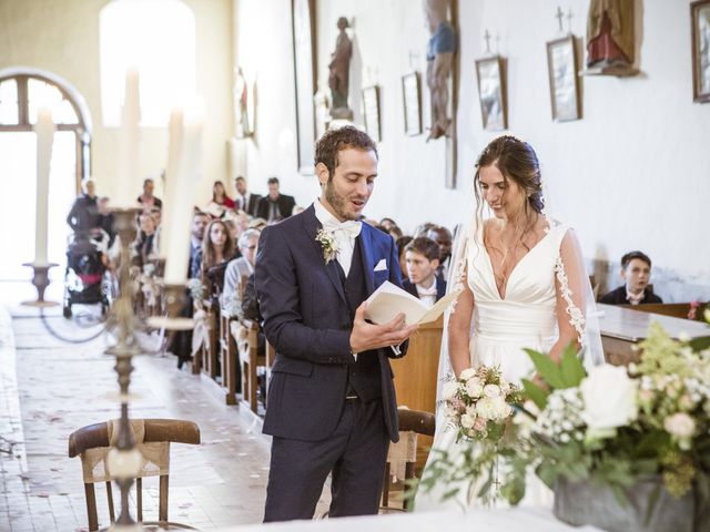 Le mariage de Adrien et Marie à Charny-Orée-de-Puisaye, Yonne 29