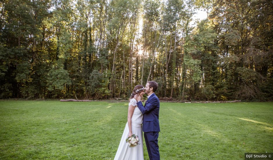 Le mariage de Adrien et Marie à Charny-Orée-de-Puisaye, Yonne