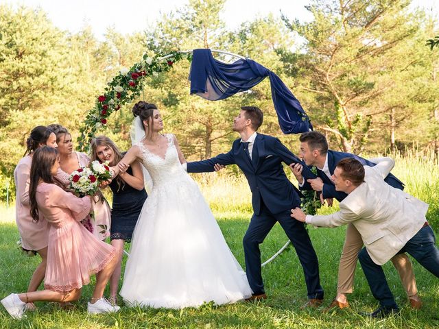 Le mariage de Alexandre et Emilie à Frangy, Haute-Savoie 28