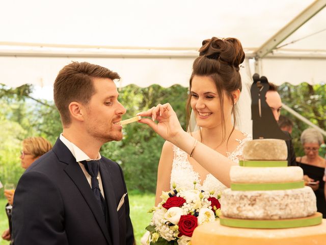 Le mariage de Alexandre et Emilie à Frangy, Haute-Savoie 31