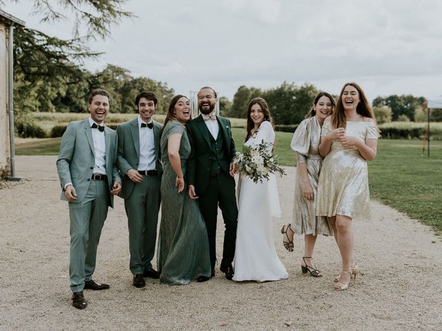 Le mariage de Louise et Kévin à Bécon-les-Granits, Maine et Loire 33