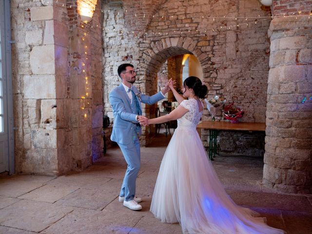 Le mariage de Quentin et Aude-Laure à Saint-Ambreuil, Saône et Loire 24